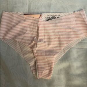 Victoria's Secret feminine pink/white iconic VS colors panty sexy - NWT - Size S
